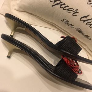 Eric Javits Sandals Kitten heel Black 10M